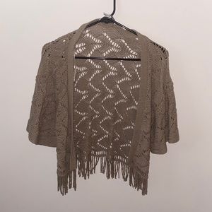 Tan/brown shall